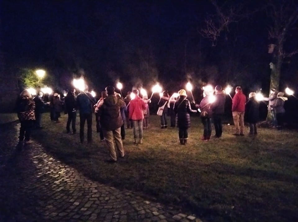 Leider haben wir keinen Alternativtext zu diesem Bild, aber wir arbeiten daran.