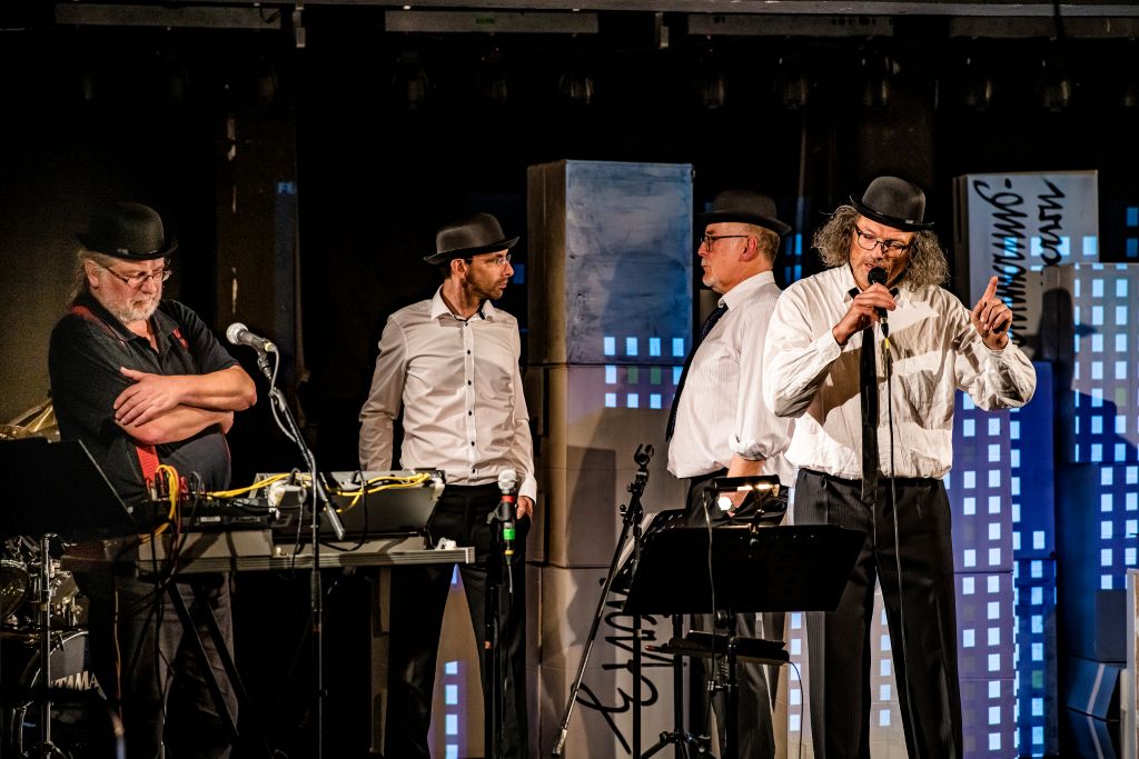 Golden Deutsch Trio