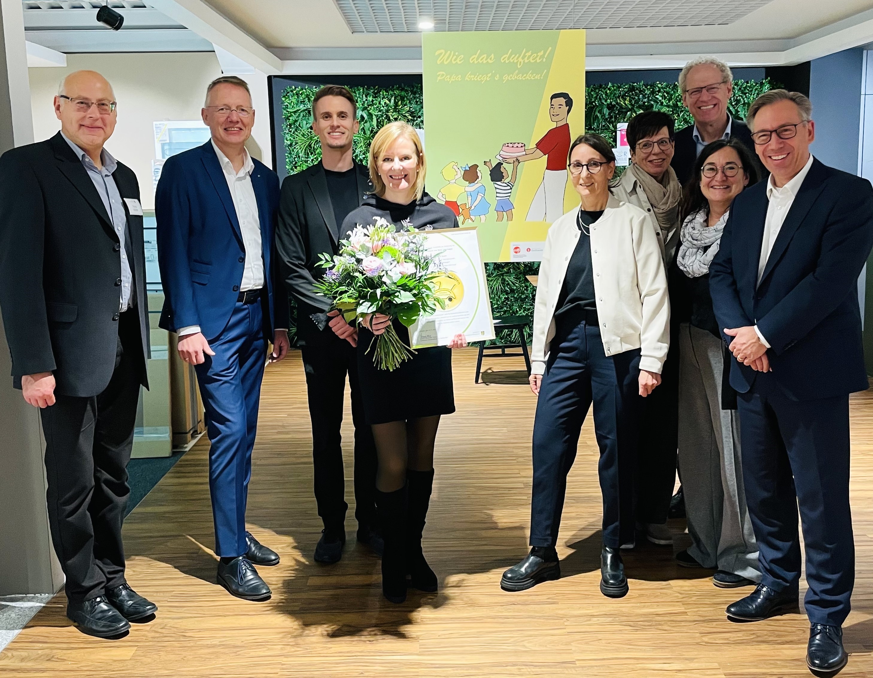 Leider haben wir keinen Alternativtext zu diesem Bild, aber wir arbeiten daran.