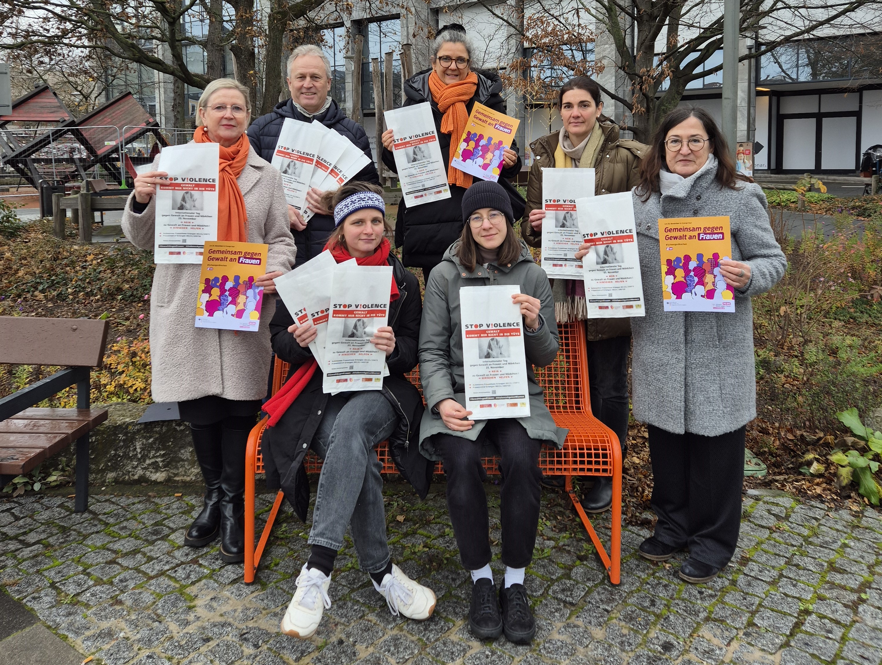 Leider haben wir keinen Alternativtext zu diesem Bild, aber wir arbeiten daran.