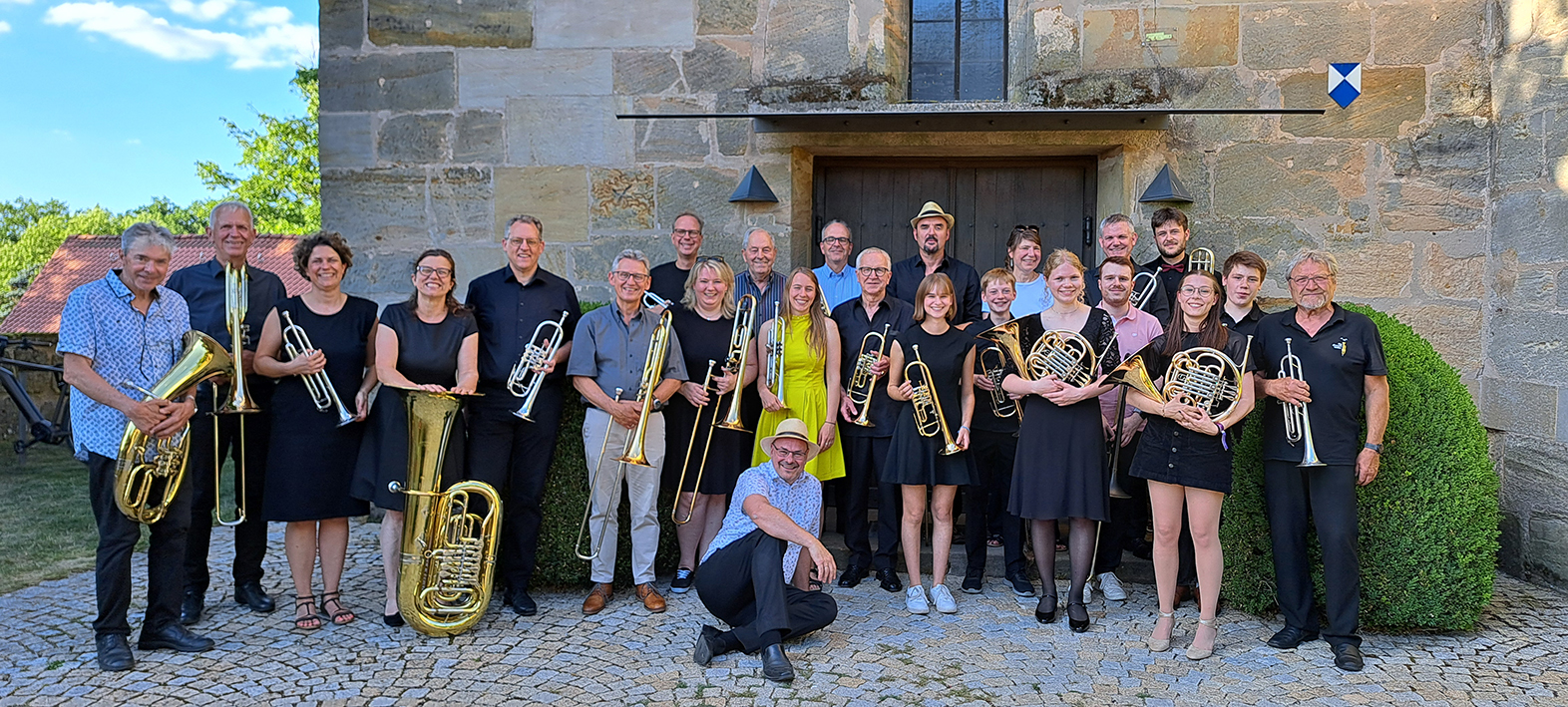 Leider haben wir keinen Alternativtext zu diesem Bild, aber wir arbeiten daran.