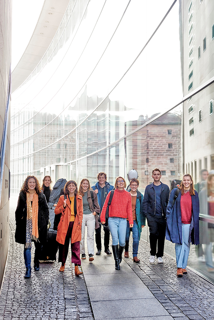 Leider haben wir keinen Alternativtext zu diesem Bild, aber wir arbeiten daran.